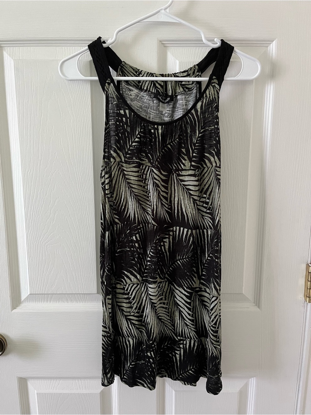 Cable & Gauge Sleeveless Tank Dress in Black and Olive Leaf Print